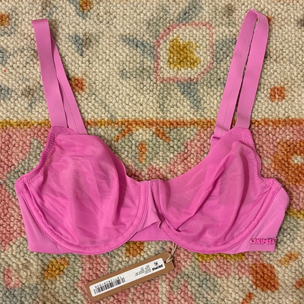 Skims No-Show Unlined Demi Bra